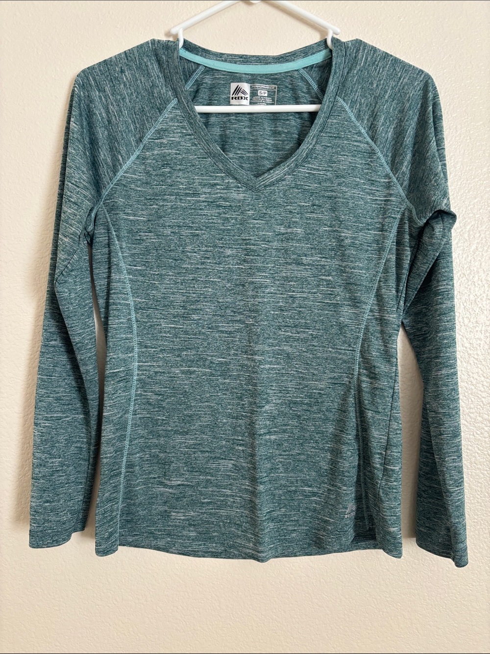RBX Women’s Long-Sleeve V-Neck Active Top